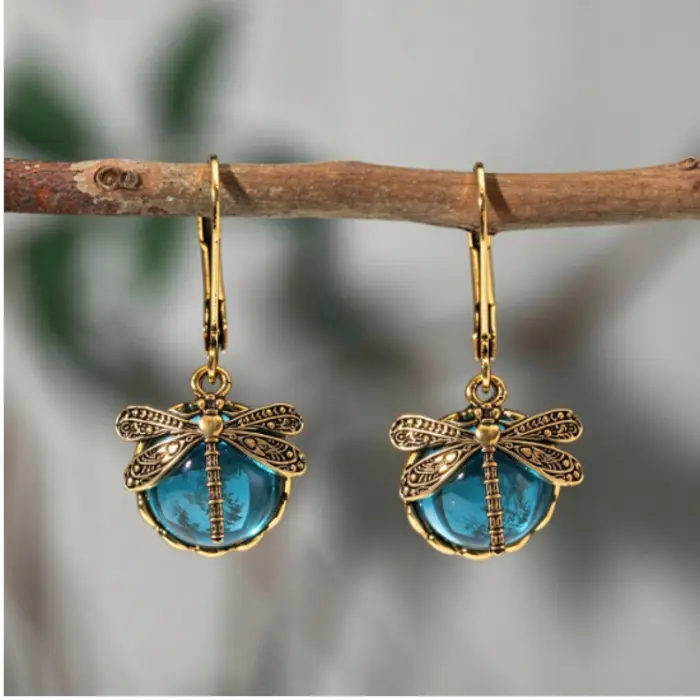 Supplier sample reference: Earrings